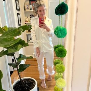 NEW IN THE BAG! Bridal White Feather Pajamas 🤍